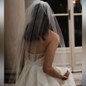 Simple Cut Edge Wedding Veil - Chapel 90”
